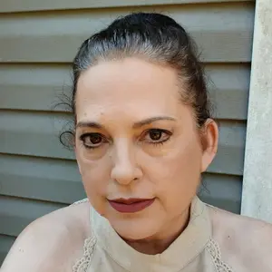 Jill 2.0 Hair Identifier Dermaplaning Kit - Everything You Need to Dermaplane at Home