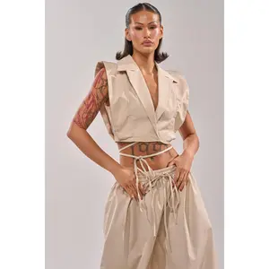 GUESS WHO VNECK COLLARED BLOUSE