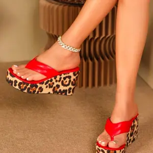 Women's Wedge Heel Thick Sole Sandals - Red Slippers, New Round Toe, Waterproof, Casual Holiday Footwear - Girl vsco Walking Shoes Summer Elegant Design Comfort Plush summer sandal Slim platform