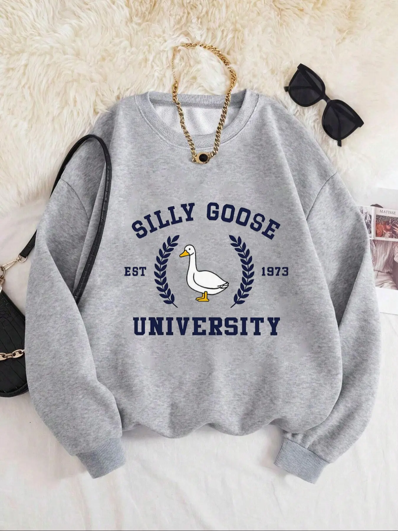 Silly Goose Graphic Knit Pullover Sweater, Soft Comfortable Baggy Loose-Fit Oversized Long Sleeve Everyday Casual Sweatshirt, Fashion Sporty Style for Fall & Winter Seasons Knitwear, Tops, Fabric, Garment