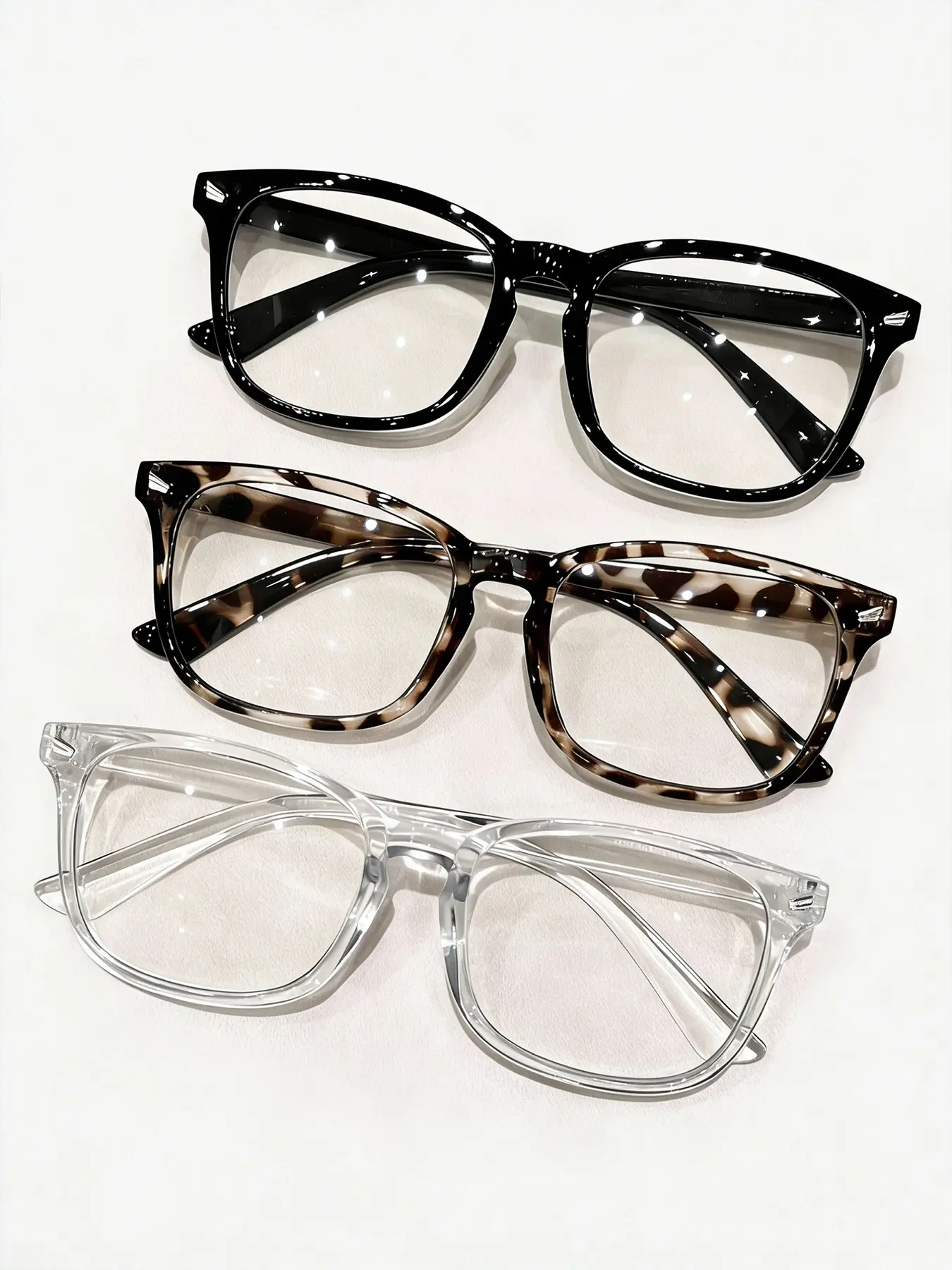 Unisex Anti-Blue Light Eyeglasses Set, Bluelight Glasses, Comfortable Lightweight Design, Daily Wear Essential, Plastic Frame, All Seasons Use, FDA Approved, Minimalist Square Frame, Protective Glasses
