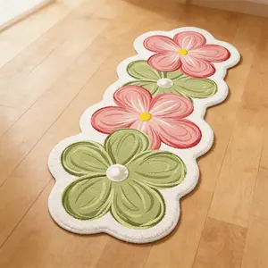 Flower Pattern Rug for Girls' Room, Floral Area Rug, Decorative Rug, Modern Simple Style Carpet, Soft Comfortable Plush Mat, Ideal for Living Room Bedroom Porch Bathroom