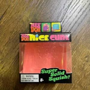 NeeDoh Nice Cube Pink - Satisfying Cube Squeeze Toy - Soft Squeeze Toy in Assorted Colors - Fun for Ages 3 and Up Soft Squishy, Cute Anxiety Relief Fidget Toy, with Steamer Box,Soft Squeeze Decompression Dough for Adults