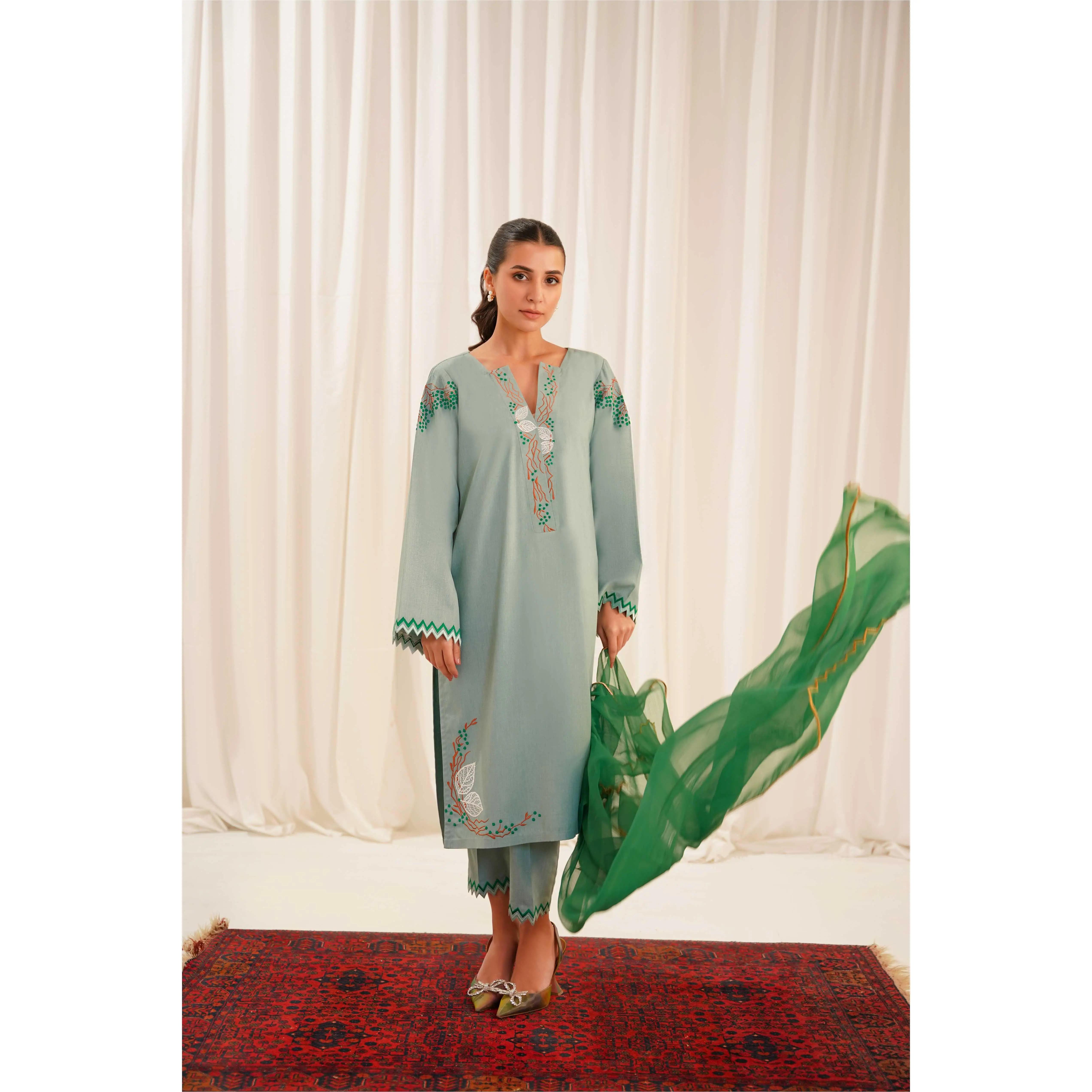 Pistachio Embroidery Set Womenswear Pakistani Kurta Kurti Shalwar Kameez