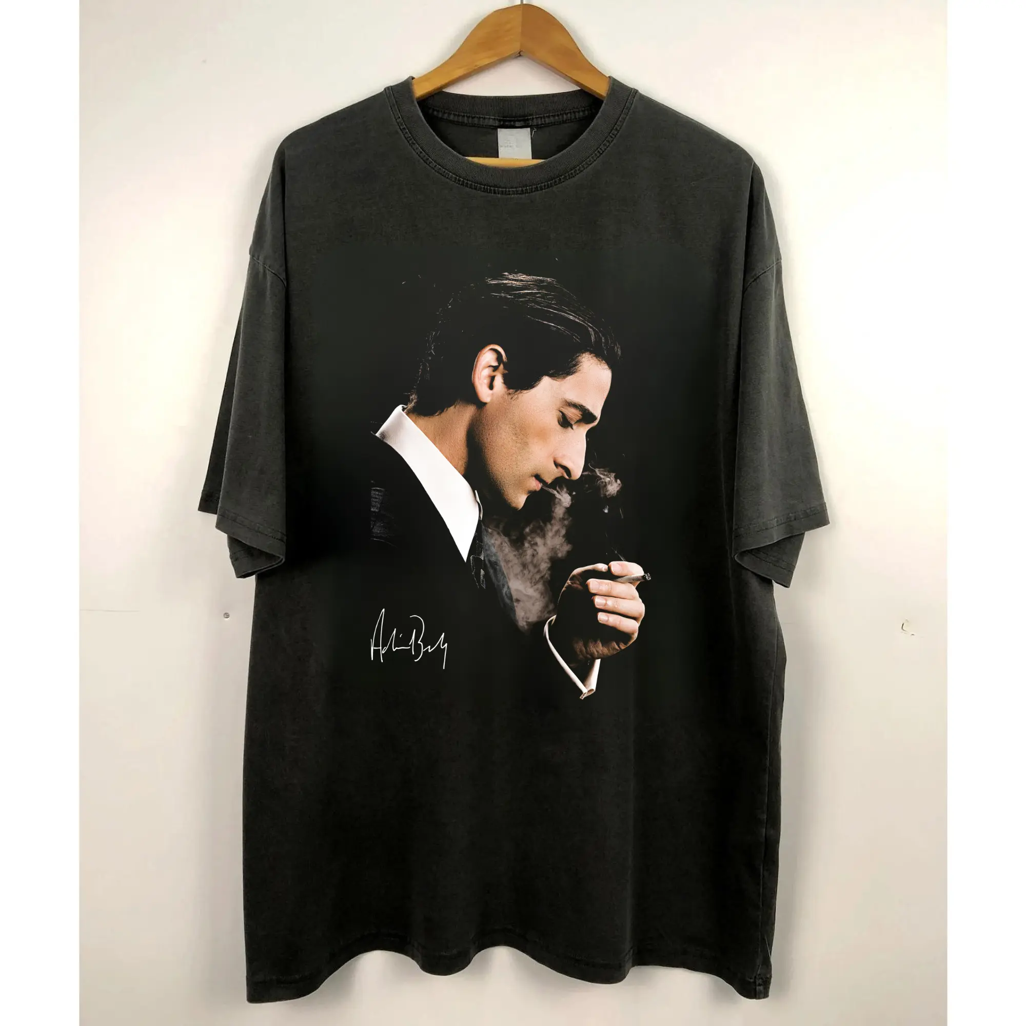 Adrien Brody 90's T-shirt - Adrien Brody  Tees, Adrien Brody Fans Gifts, Adrien Brody Vintage Retro Shirt Adrien Brody