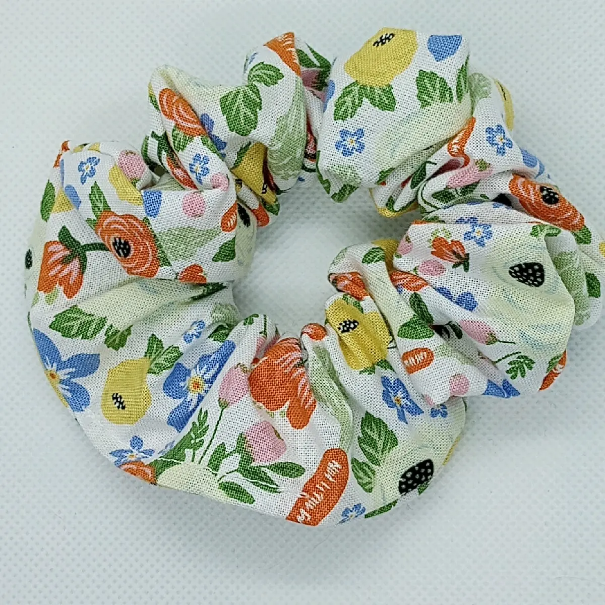 Garden Cotton Scrunchie with Floral Print, Nature Theme Elastic Band for Thick Hair, Comfortable Soft Hold Fashion Hair Accessories, Elastic Band Scrunchie, Scrunchies For Hair