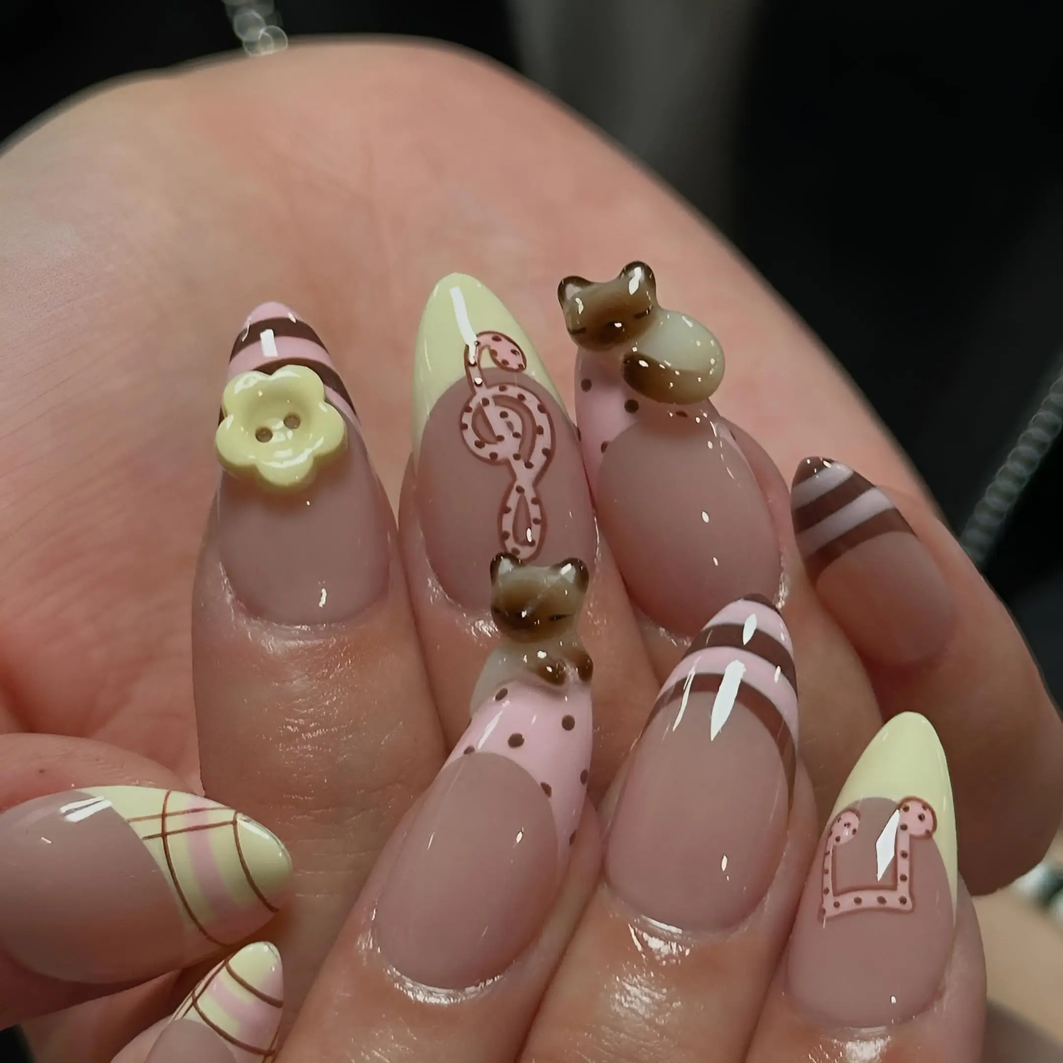 Hand-Painted Siamese Cat Press-On Nails, 3D Romantic Nail Art Set, Cute Cat Design, Handmade Fake Nails, Reusable Salon Quality Nails