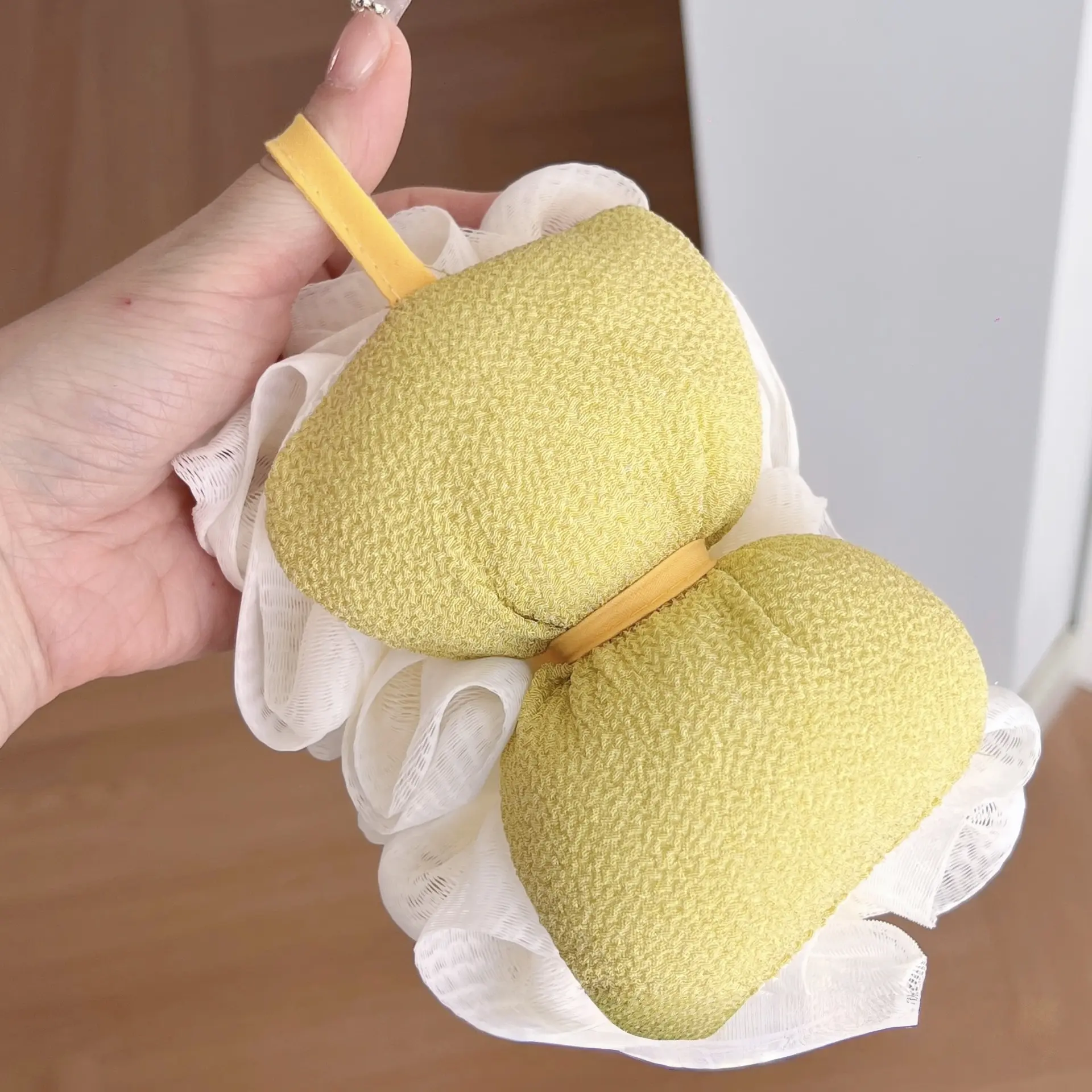 Korean Style Sweet Bath Ball, Large Non-Spill Sponge, Dual-Use Home Hanging Bubble Shower Tool, Perfect for Exfoliating and Washing