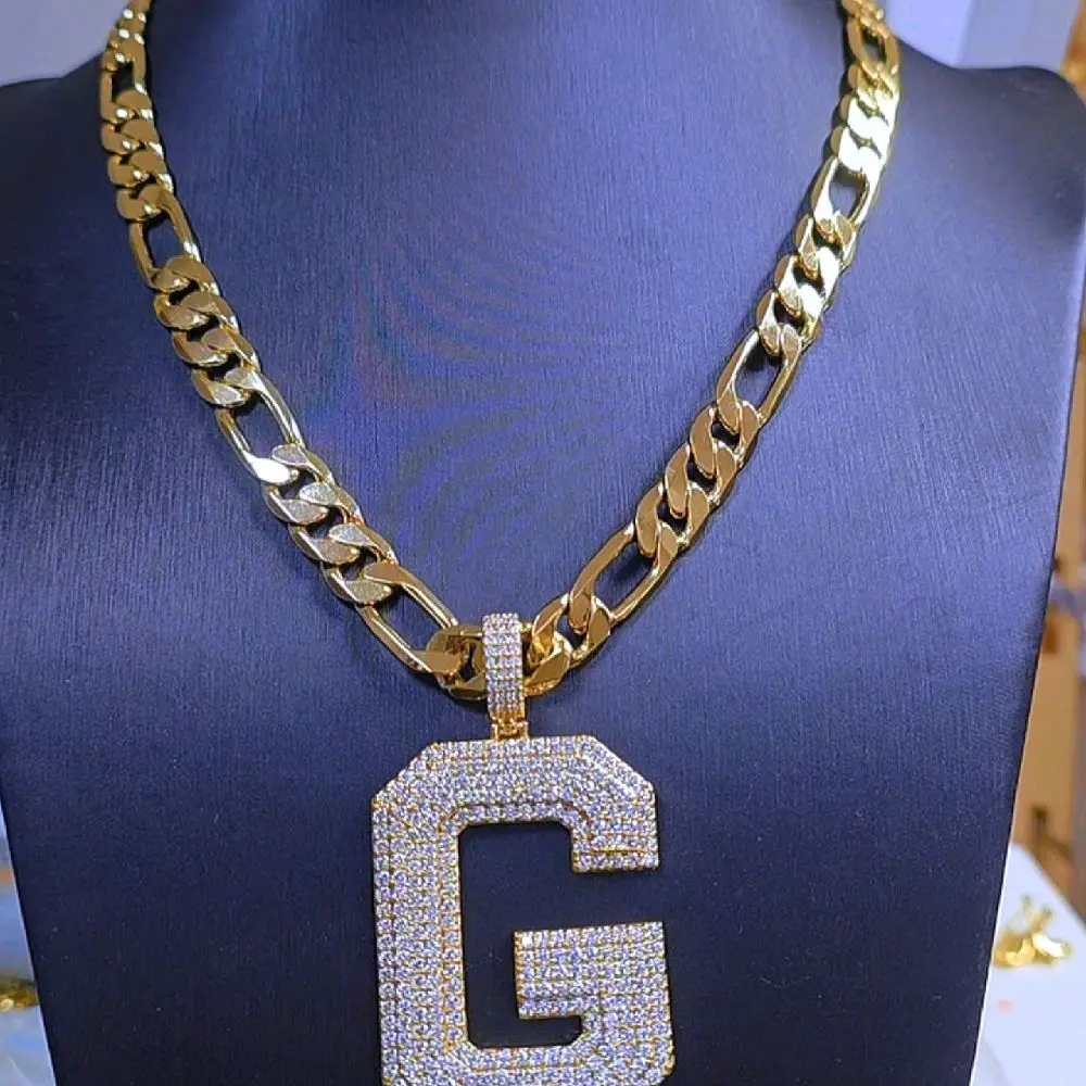 Elegant 18kragold Letter Chain & Pendant  B,C,D,E,F,G,H,I,J,K,L,M,O,P,Q,R,S,T,U,V,W,X,Y,Z Letter Chain & Pendant