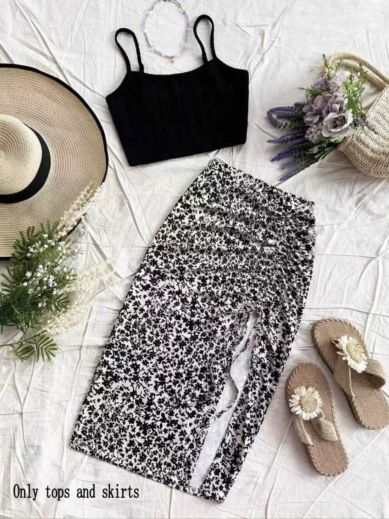 Women's Plain Adjustable Fit Cami Top & Ditsy Floral Print Ruched Drawstring Skirt, Casual Sleeveless Top & Skirt for Summer, Two-piece Women’s Sets, Summer Beach Sets, Casual Chic Set, Womenswear, Clothes
