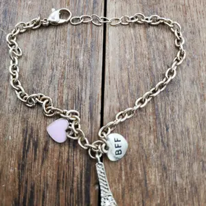 Paris in Love Charm Bracelet World Traveler B3423 with Heart and BFF Tags Silver Chain Jewelry