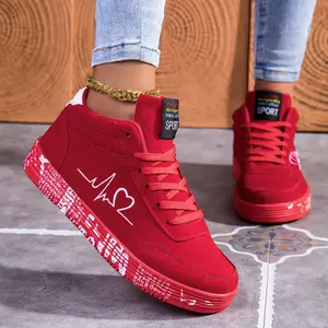Valentine's Day Men's Women's Shoes Couple Shoes Teen Sports Board Shoes Heart-shaped Design Casual Shoes Lace-up Soft Sole Flat Sole Comfortable Skateboard Shoes Men's Shoes Low Top Medium Top Walking Shoes Tennis Shoes Youth Sports Running Shoes