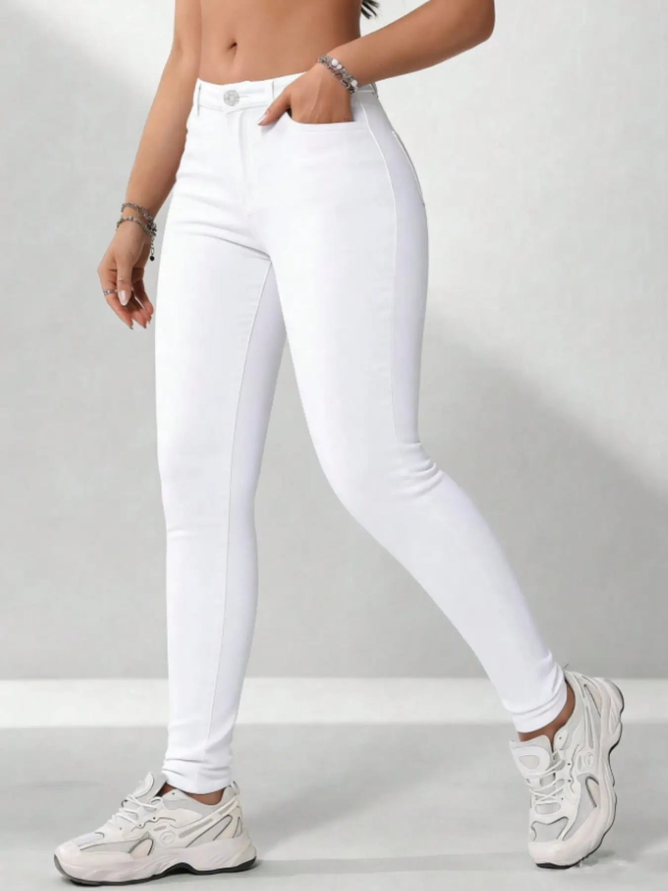 Women's Vintage High Waist Elastic Cone Basic Denim Jeans, Slim Fit Skinny Design with Pockets, Button and Zip Closure, Sexy Style Jeans for Daily Commute Pants, High Rise Jeans