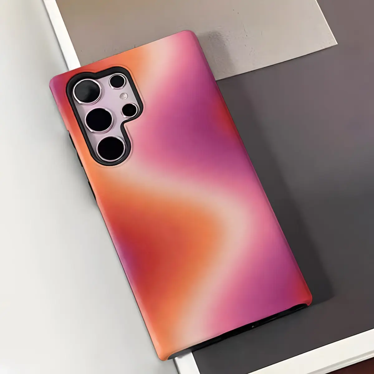Stylish abstract design, blurred color pattern, durable 2-in-1 phone case, compatible with iPhone 17/16/15/14/13/12/11 Pro Max/Plus/Pro, Galaxy S25/S24/S23 Ultra. Durable, stylish protection, and drop-proof phone case.