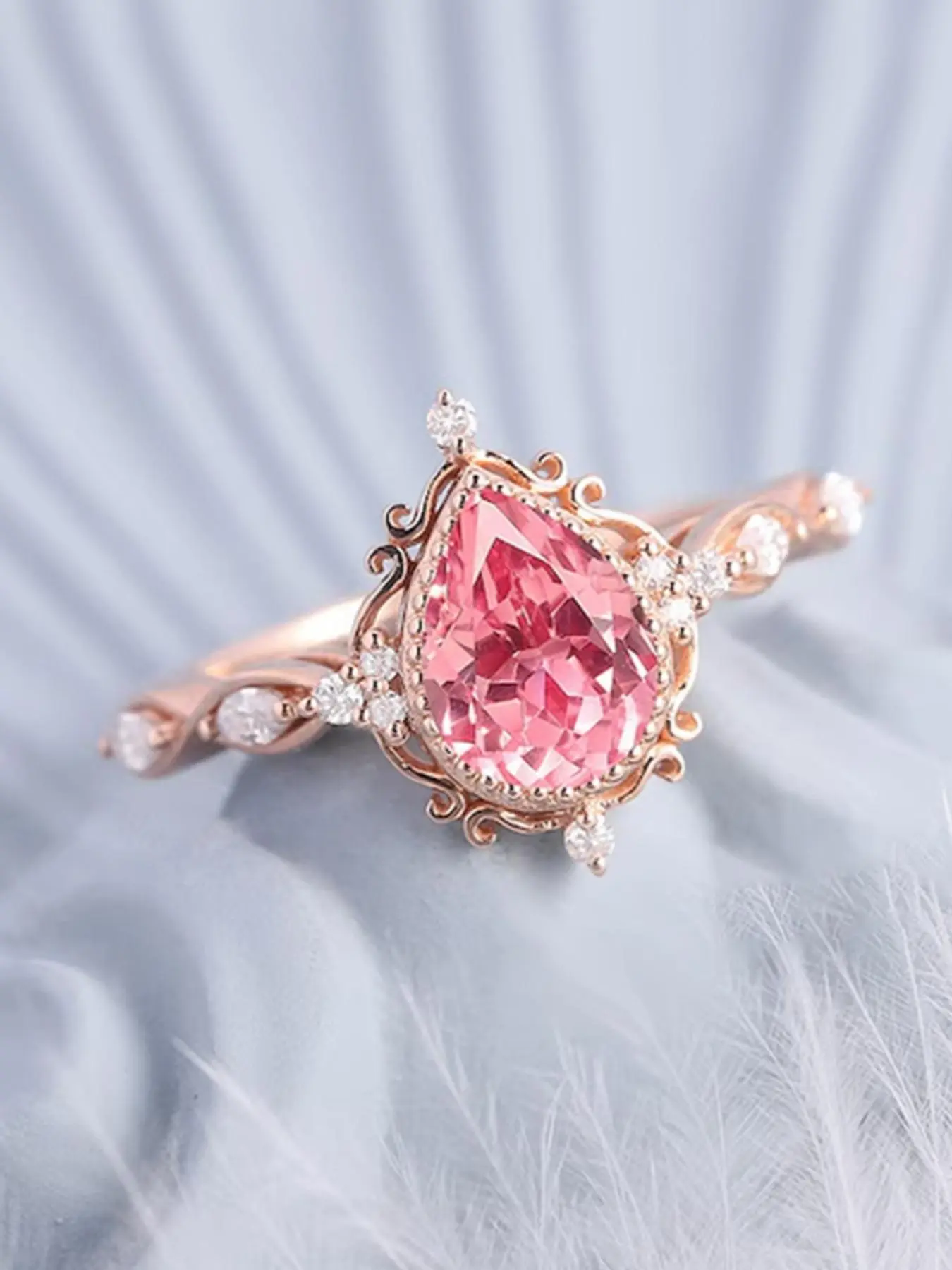 Waterdrop Artificial Zirconia Princess Ring, Cubic Zirconia Engagement Rings, CZ Engagement Ring, Cubic Zirconia Jewelry, Artificial Gemstone Ring, Elegant Women's Stackable Finger Rings for Bridal and Everyday Wear, Perfect Birthday and Anniversary Gift