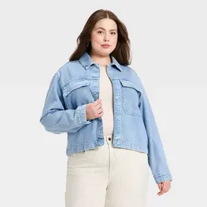 Women's Cropped Painter Denim Jacket - Universal Thread