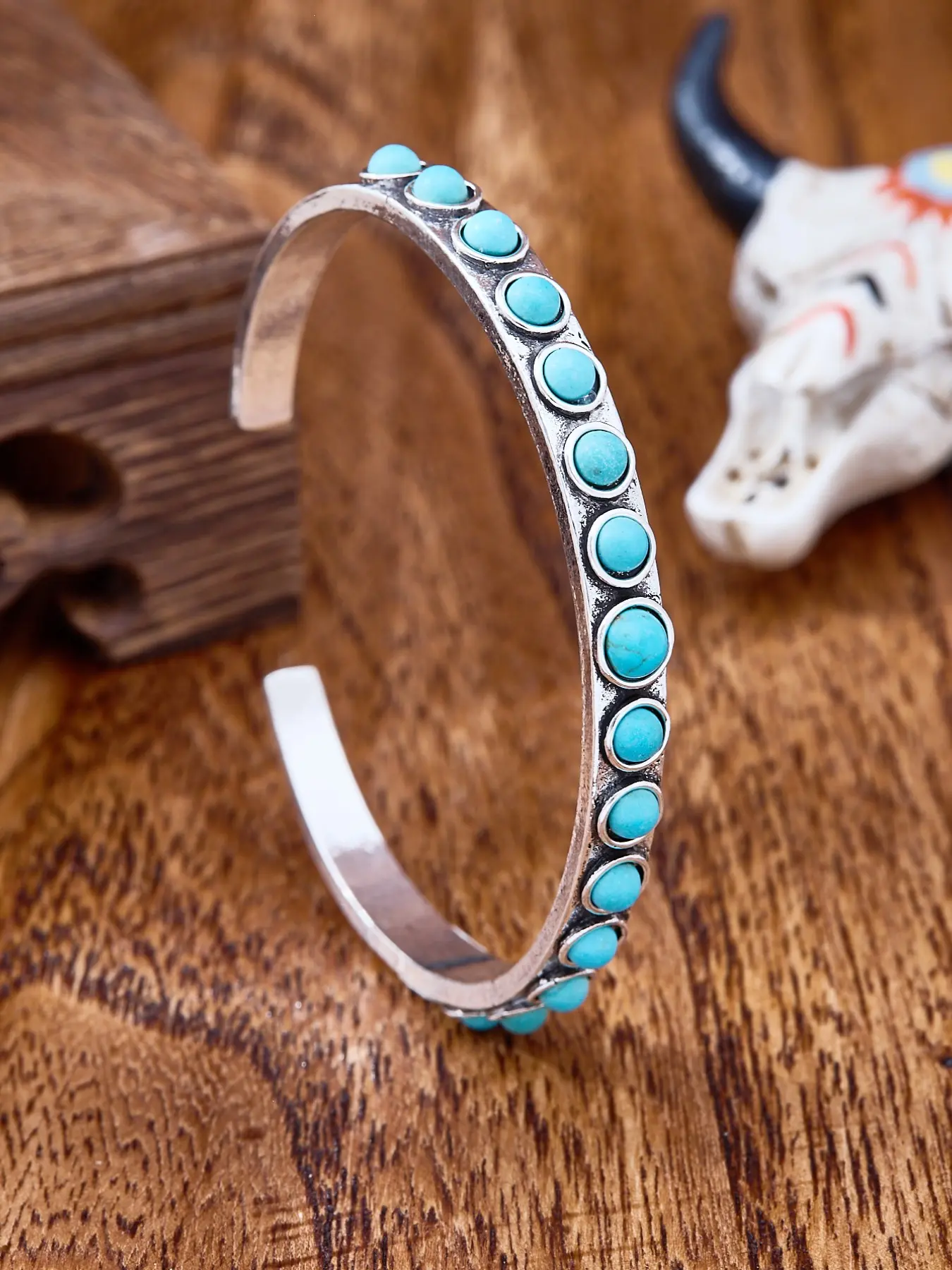 Adjustable Turquoise Decorative Cuff Exquisite High Quality Bracelet for Women, Western Cowgirl Theme Jewelry, Blue Turquoise Jewelry, 1pc Sleeveless Handband