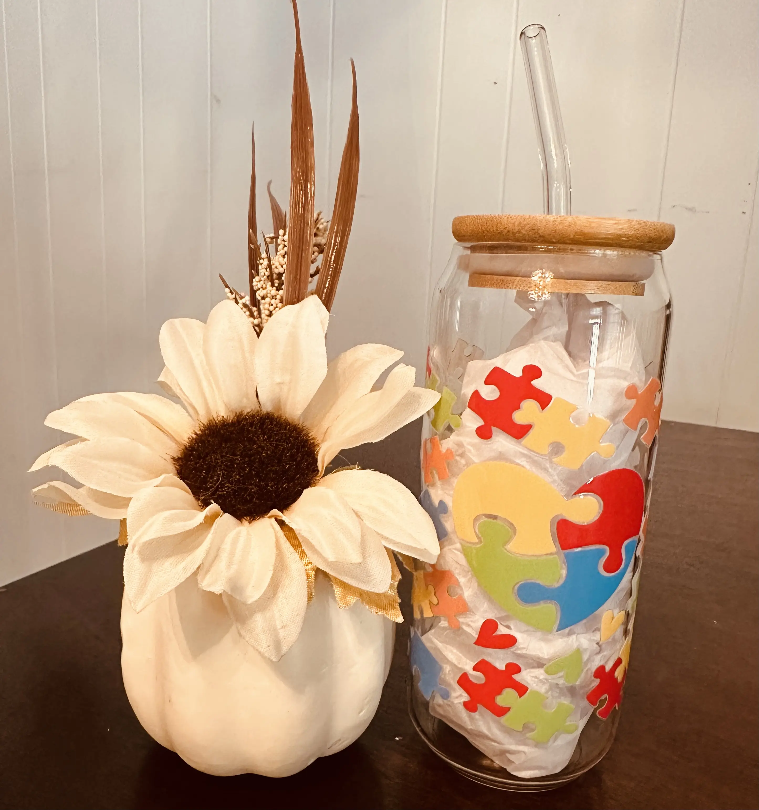 16oz Libby Glass “Autism” Cup with Glass Straw