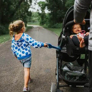 Tagalongkids Portable Stroller Fan – Baby Travel Accessory with Detachable On-The-Go Handle and Stroller Connectors