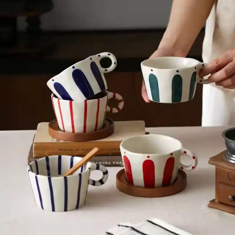 Nordic Geometric Striped Ceramic Mug, Hand-Drawn Round Handle Cup, Simple Stripe Coffee Cup, Home Decor Water Cup, Gift Cup, Drinking Tea Cup, Coffee Cups Gift, Ceramic Beverage Cup, Drinkware