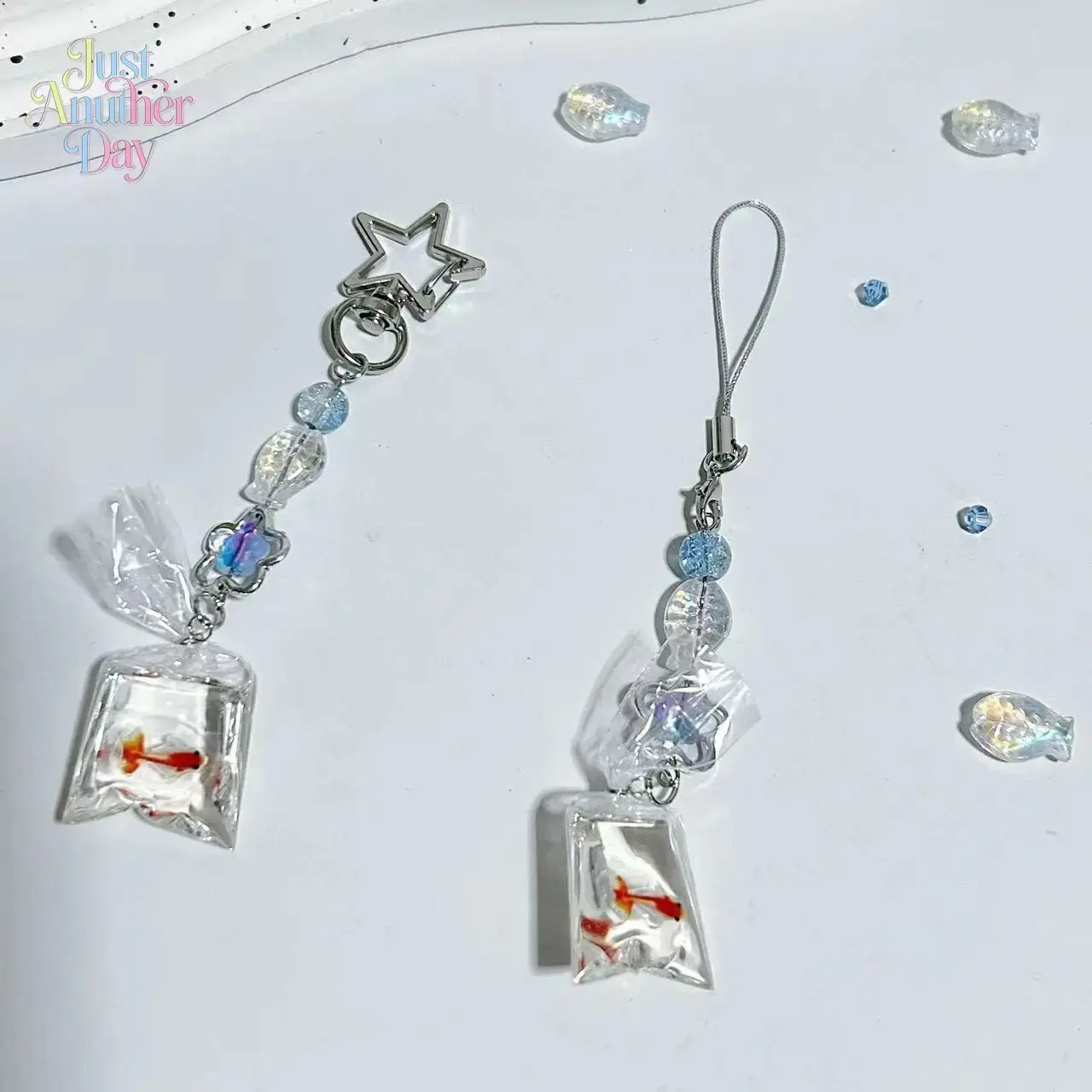 2PCS Resin Goldfish Keychain Charms, Cute Simulation Fish Pendant, Versatile Hanging Ornaments for Phones, Bags & Headphones, Unique Aesthetic Accessories