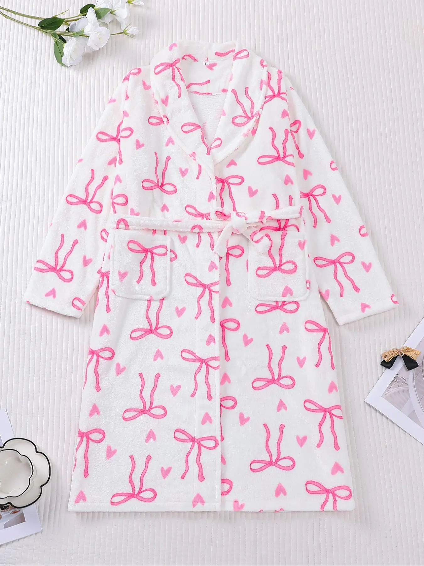 Women's Plush Flannel Robe, Casual Soft Home Bathrobes, Aesthetic Cute Butterfly Knot Print, Soft Comfortable Long Sleeve V Neck, Winter Fitted Casual Home Wear, Holiday Party