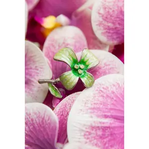 Green Flower Vintage Brooch