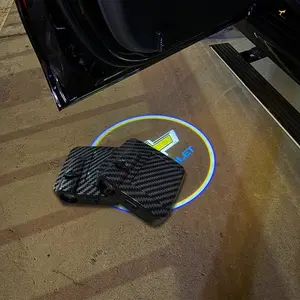 2pcs Wireless Carbon Fiber Pattern LED Door Light Projector for Chevrolet Ultra Bright 30x HD Infrared Sensor Projection Stylish Car Welcome Light