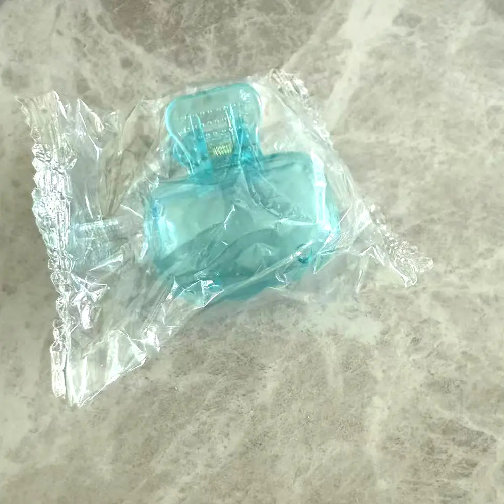 Toothbrush Head Cover Clip / Portable Toothbrush Protector Cap