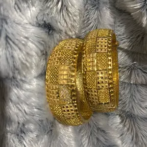 Divas Look bangles