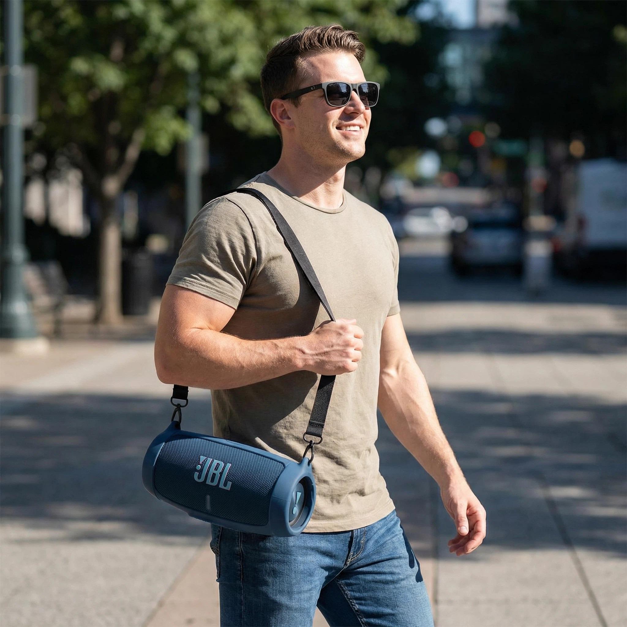 for JBL Charge 5 Waterproof Bluetooth Speaker Silicone Cover Case, Portable Silicone Travel Case with Carabiner, Protective Skin Case