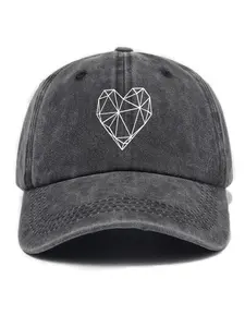 Trendy Style Simple Line Heart Print Washed Vintage Soft Top Outdoor Unisex Sunshade Baseball Cap, Casual Fitted Hat for All Seasons