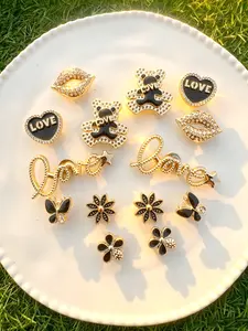 A Set of 14 Shoe Decorations Featuring Bear Lips And Heart-Shaped Additions, Perfect for Fashion Enthusiasts As a Creative Holiday Gift, Shoe Accessories, Shoe Charms Set