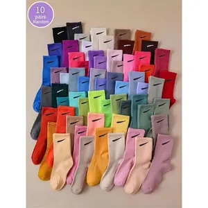 10 pairs of Random Color Women's Crew Socks, Casual Comfortable Breathable Mid-calf Socks for Daily Wear, Multipack Knit Socks for All Seasons, Underwear for Women,UU