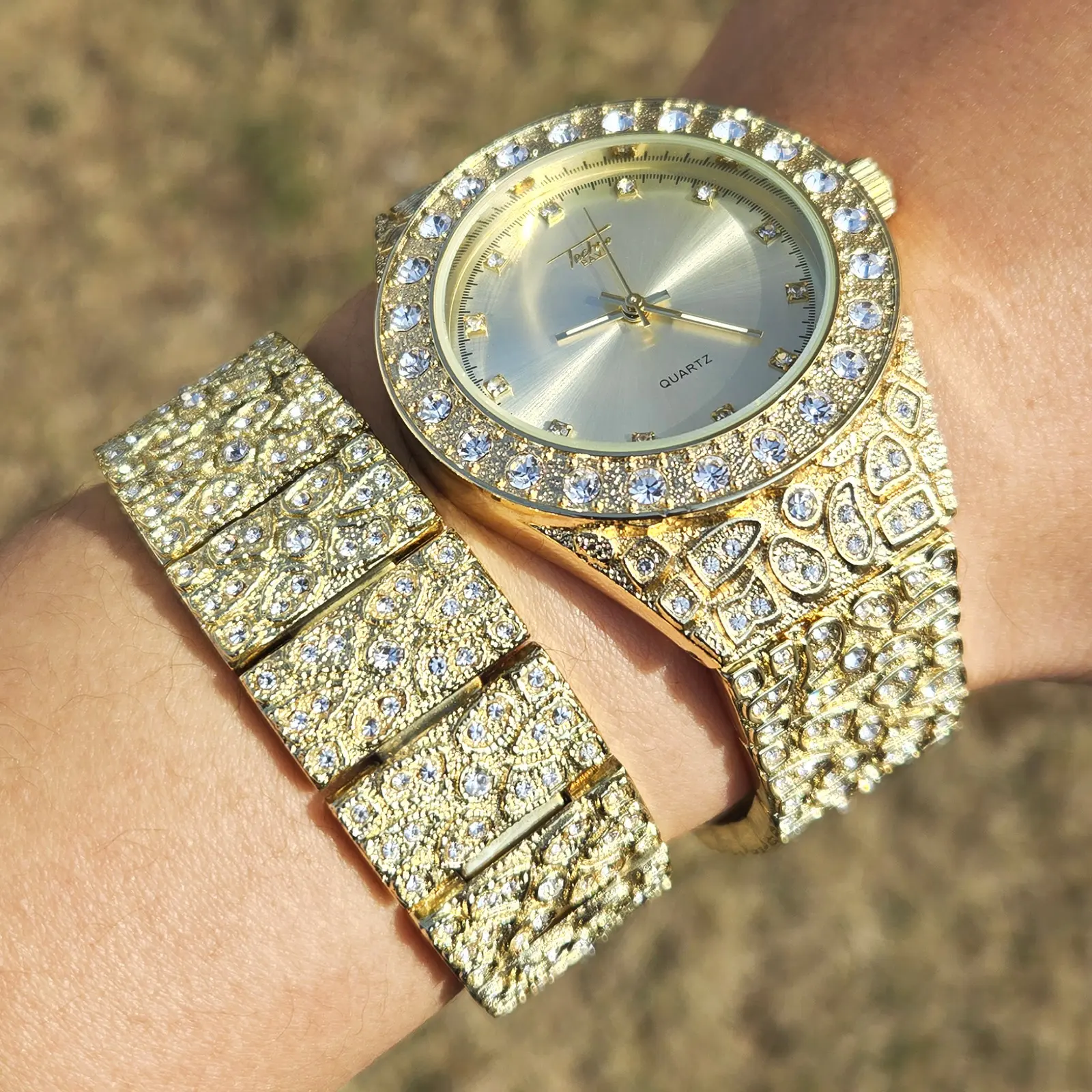 MaxBling81 Men's Gold Plated Quartz Wristwatch - Stainless Steel, Iced Rhinestone Hip-Hop Luxury Bling Watch with Analog Display, Golden Nugget Bracelet, Fashionable Stylish Jewelry Watch, Ideal Gift, Stainless Steel Watch