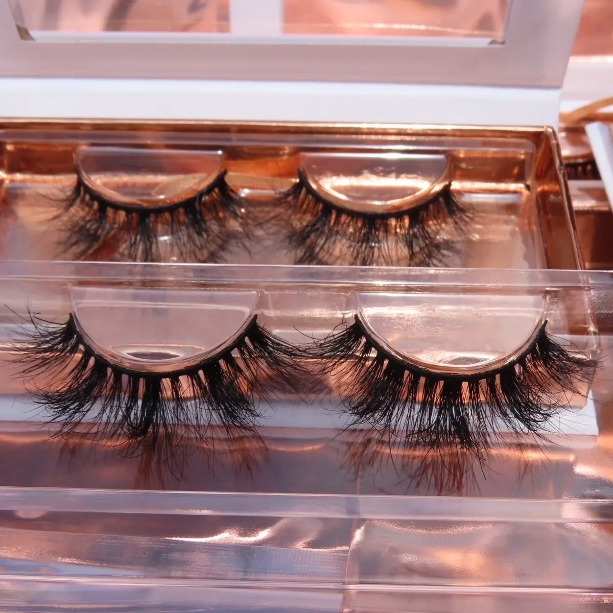 Mood Lashes in style Crazy