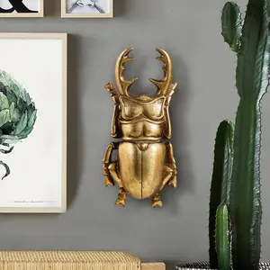 Resin Material 20.5x 9.5cm Golden Antler Beetle Home Decoration Craft Wall Hanging Exquisite Tentacles and Textured Shell Design Insect Enthusiast's Collectible Hanging Ornament Wall Art Hanging Indoor Decoration Home Bedroom Decoration
