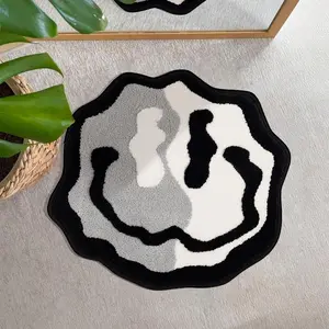 Smile Face Pattern Rug, Creative Irregular Home Decor Rug, Modern Indoor Rug, Soft Floor Mat for Living Room Bedroom, Home Decor Supplies, Room Decor, Fluffy Area Rug