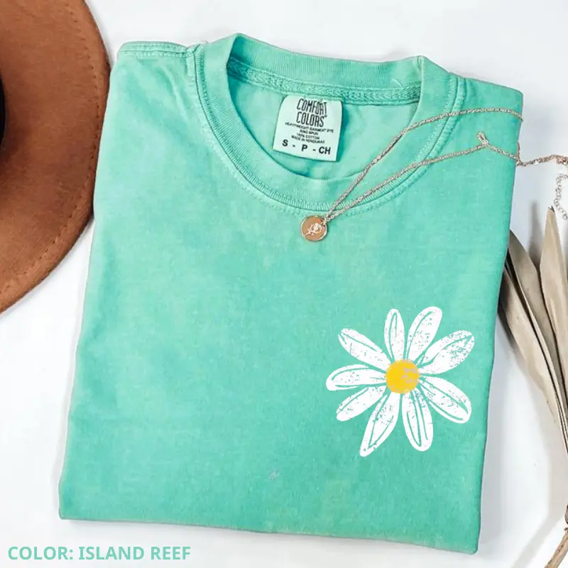 Comfort Colors Daisy T-Shirt, Retro Floral Tee, Women's Casual Short Sleeve Tee Cotton Fabric Tops