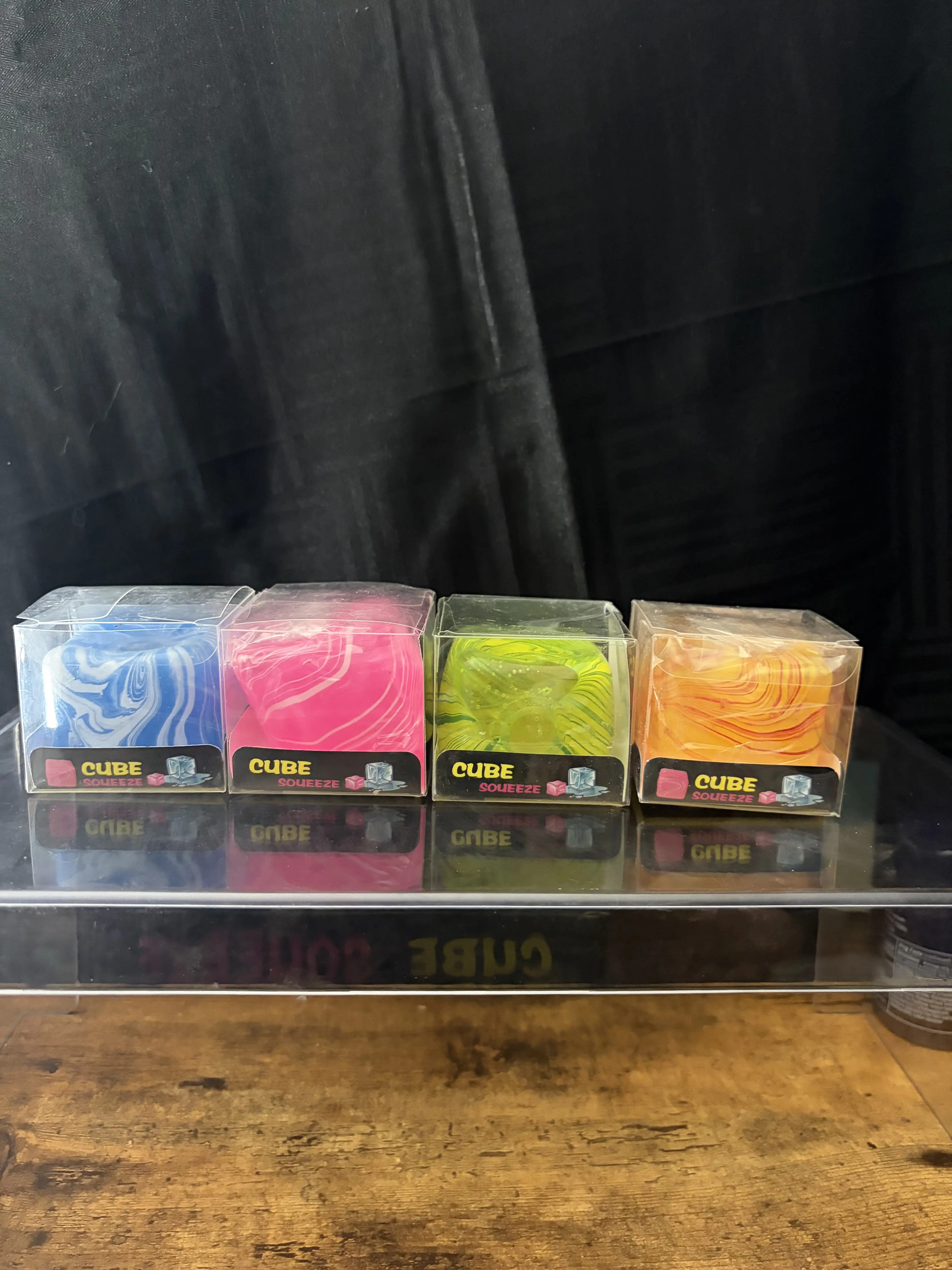 Swirl Cube Squishy