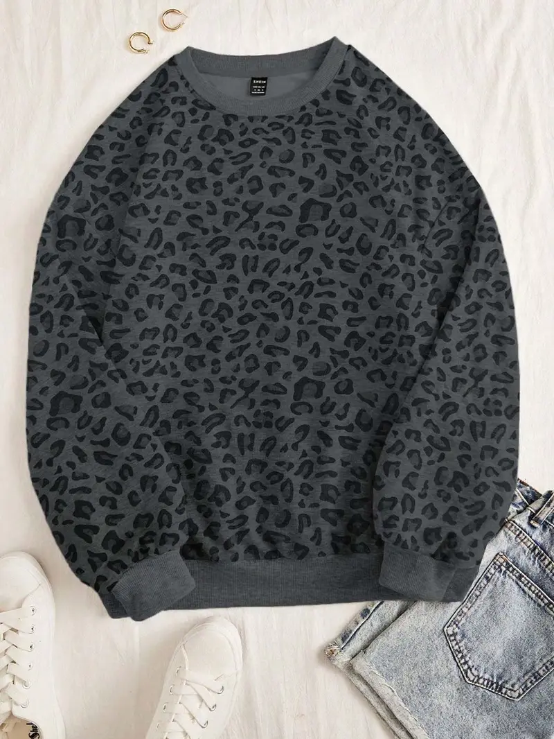 Cozy Leopard Print Crew Neck Sweatshirt for Women Casual Loose Fit Long Sleeve Pullover Soft Warm Daily Top Trendy Fall Winter Outfit