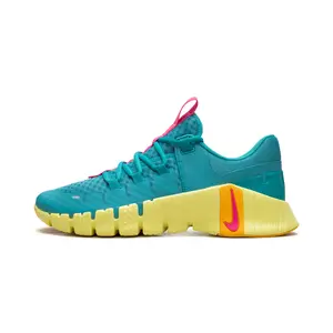 Free Metcon 5 "Dusty Cactus Fierce Pink" DV3949 302