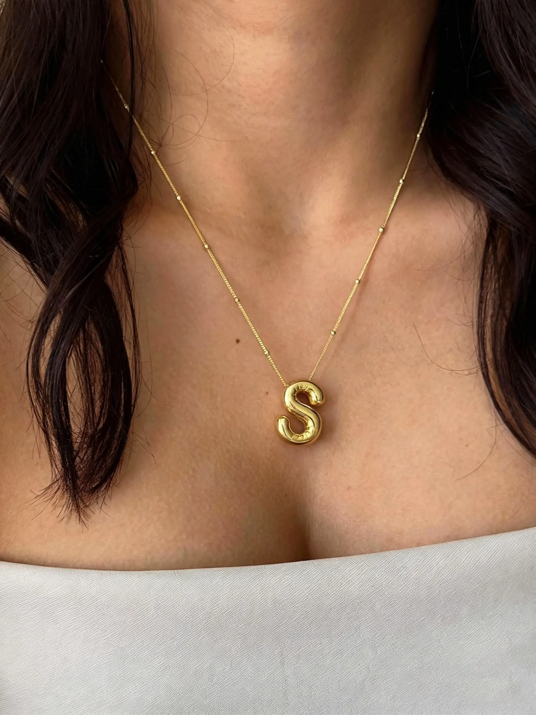 Bubble Initial Necklace for Her, Bubble Necklaces, 26 Letters Personalized Balloon Pendant, Perfect Friendship/Birthday Gift, Daily Wear Statement Necklace, Chic Accessory for Women