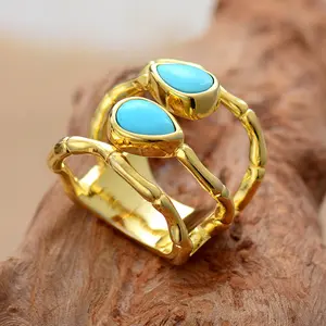 Designer Turquoise Cocktail Ring Size 7 – Fashionable Light Luxury Natural Stone Jewelry – Perfect Gift for Girlfriend & Mom