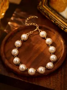 1 piece of French retro pearl necklace, suitable for daily commuting, vacation and dating, and also a surprising exquisite small gift.