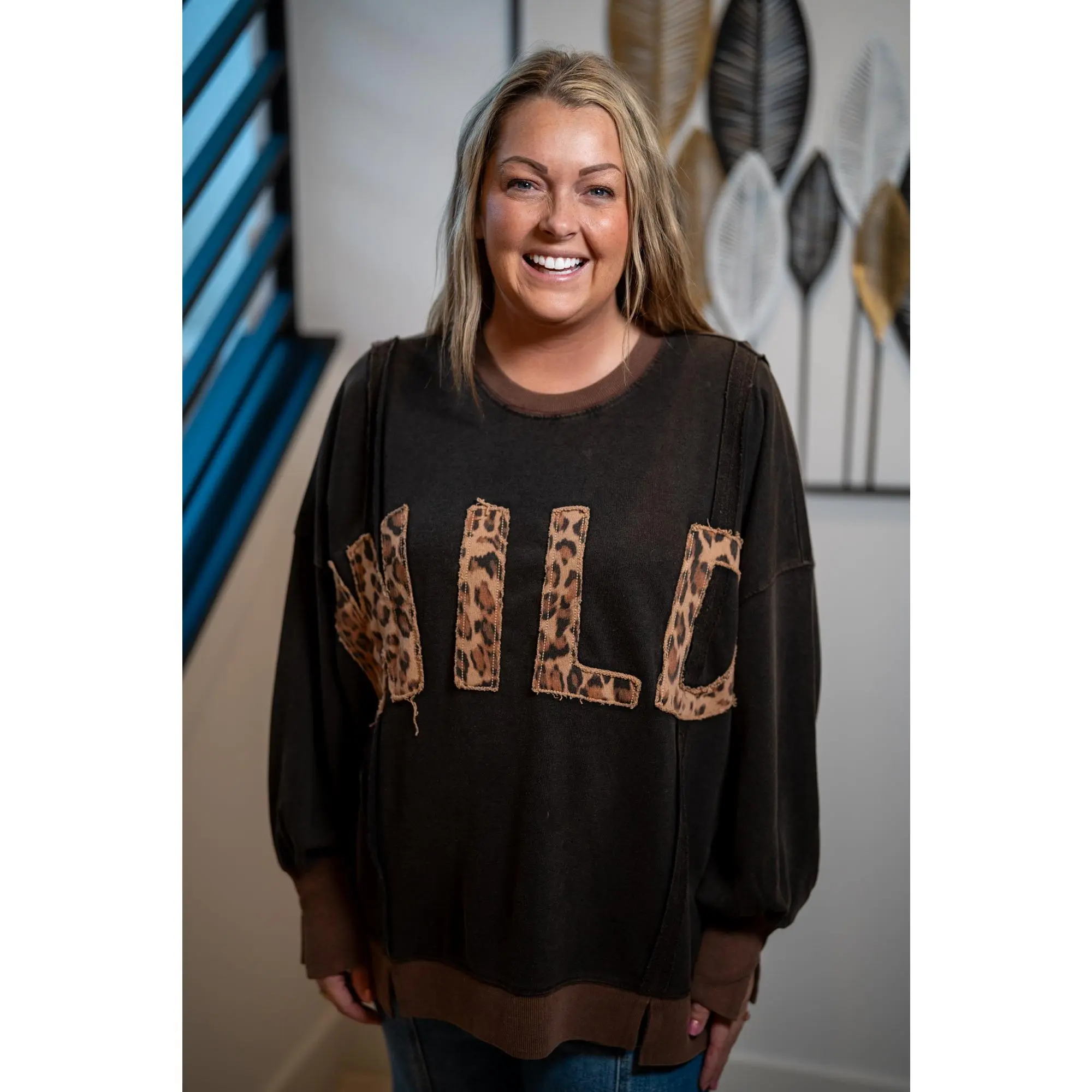 Easel Oversized "Wild" Pullover