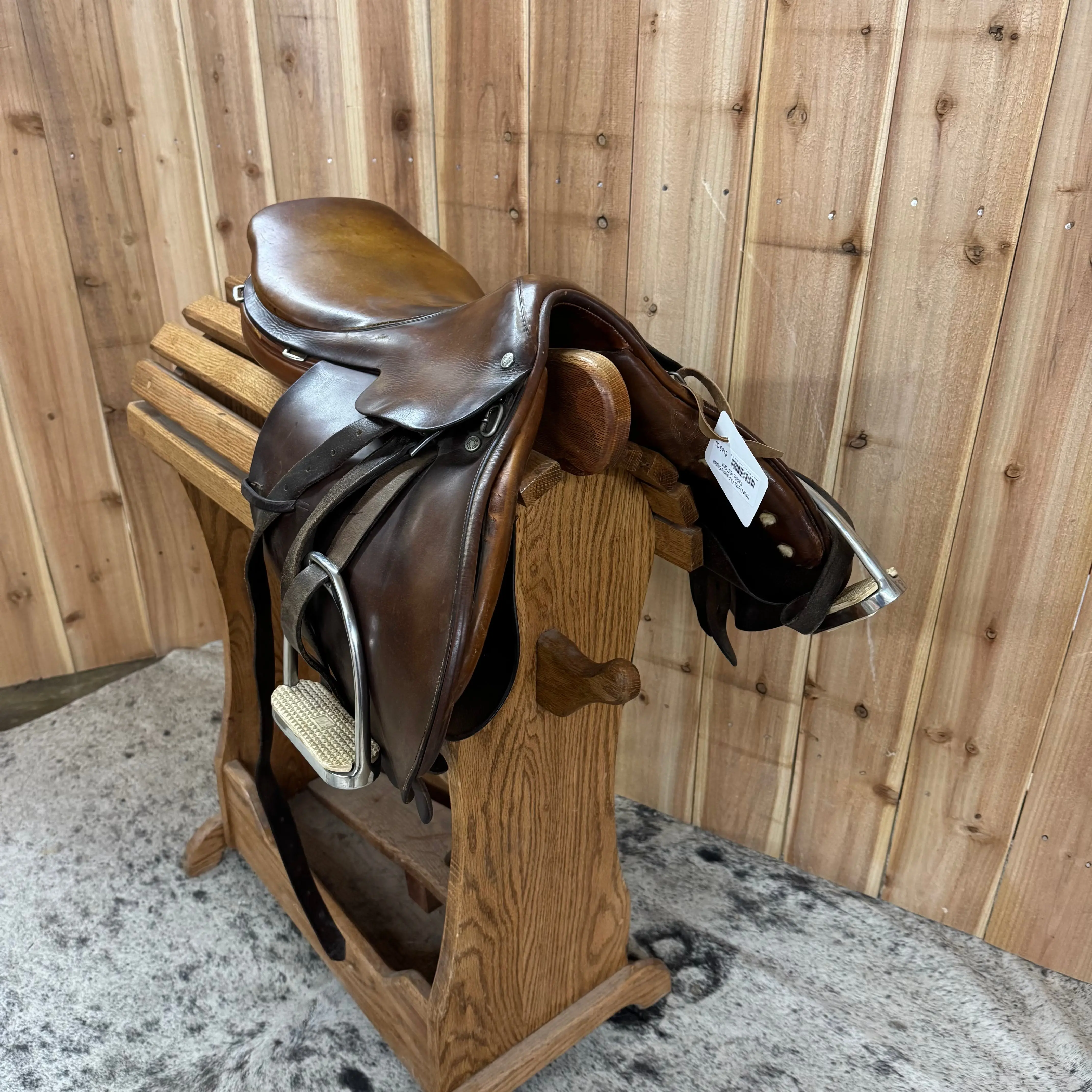 Used Crosby All Purpose English Saddle, 16.5" Seat
