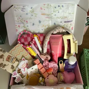 20 item stationary & more box bundle