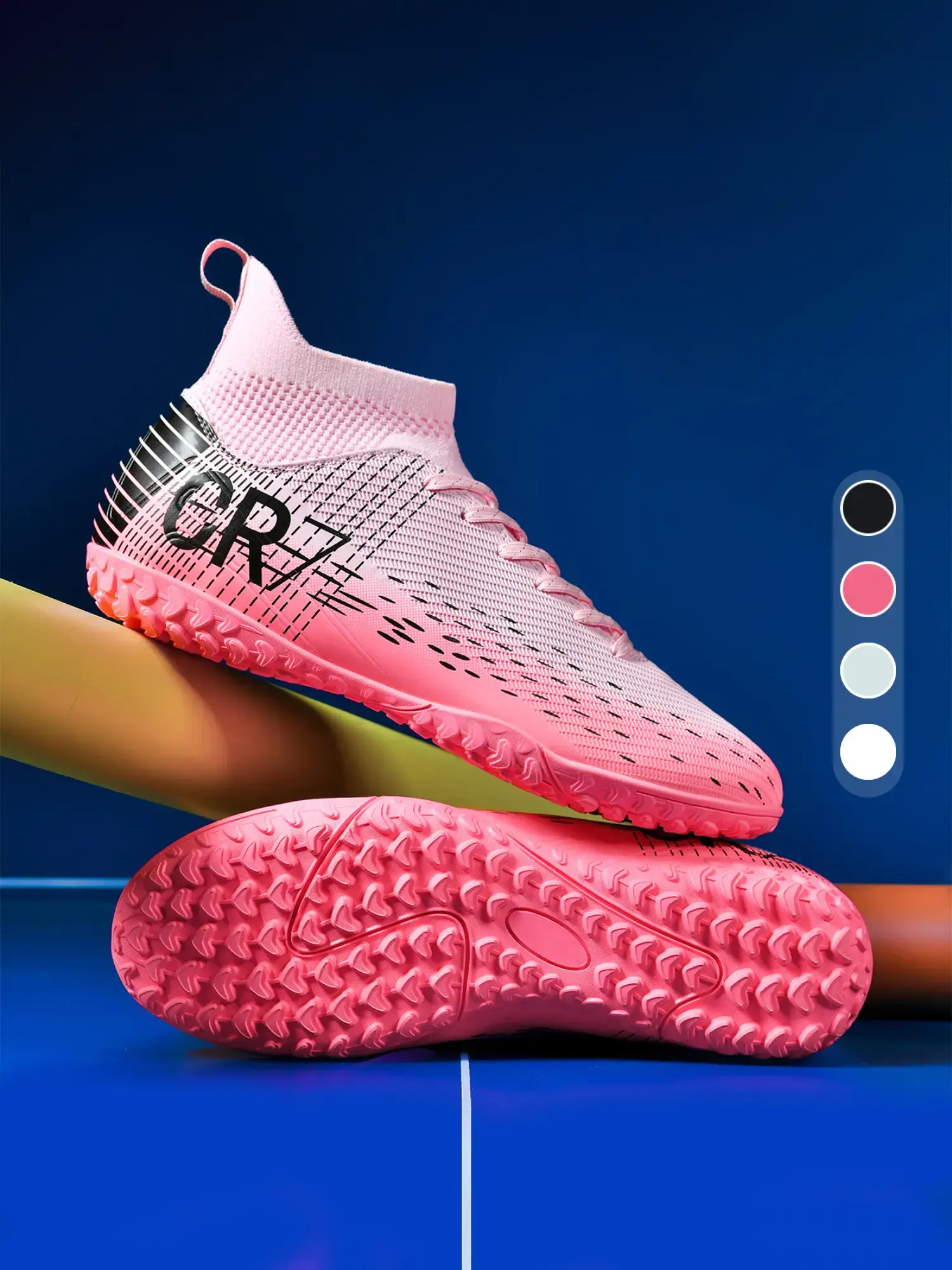 New men's game training boots Non-slip AG cleats Football boots Adult breathable high-top soccer shoes Couple outdoor professional football shoes Lawn light classic black sports soccer cleats Football Field Boots Athletic Shoes