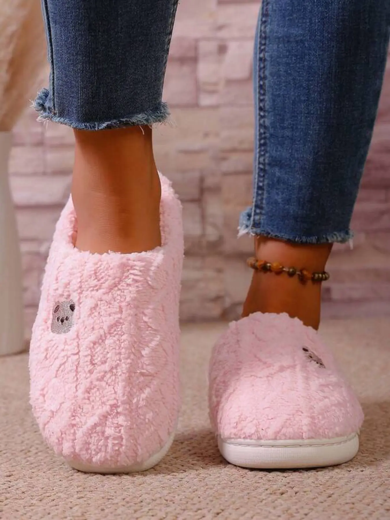 Women's Indoor Plush Slippers, Fuzzy Round Toe Design, Fall & Winter Cotton Slippers, Unisex Warm Footwear for Home Use